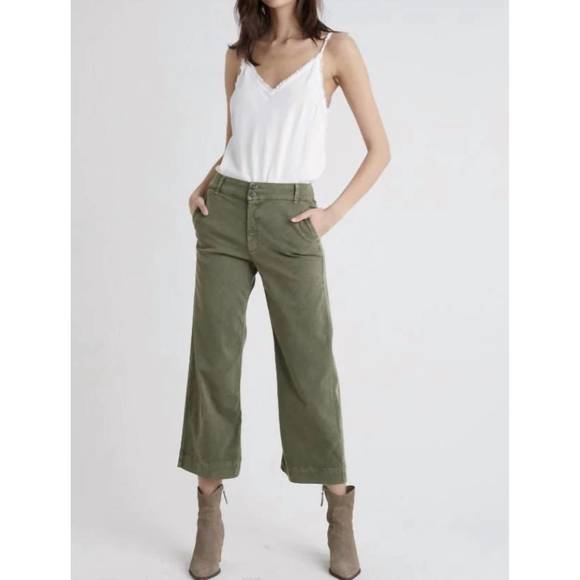 BELLA DAHL Pants - NEW BELLA DAHL saige - wide leg crop in deep army